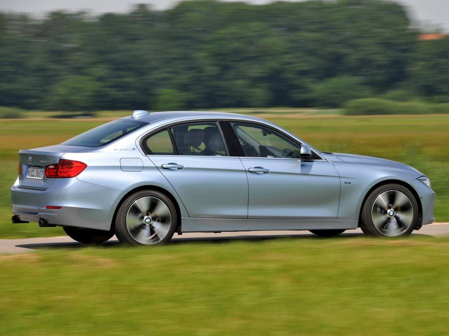  BMW ActiveHybrid 3 2012 года  (фото 3 из 102)